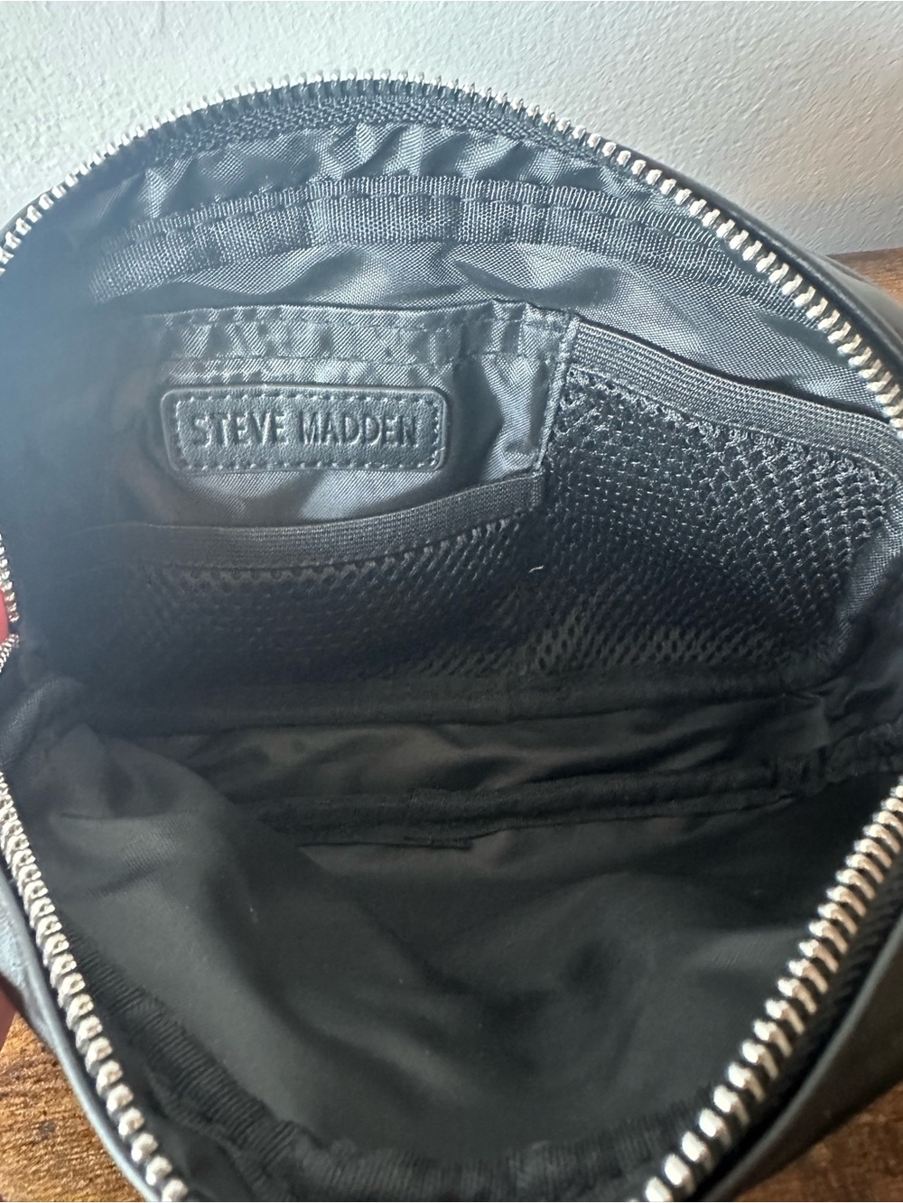 Steve Madden Black Crossbody or Belt Bag with Silver Hardware Faux Leather NWT - Picture 5 of 5